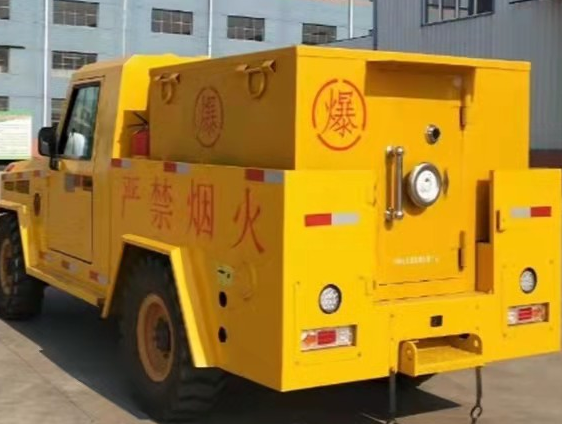 贵溪凯龙爆破器材运输车：保障爆破任务的安全运行
